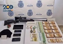 Material sustraído por agentes de la Policía Nacional.