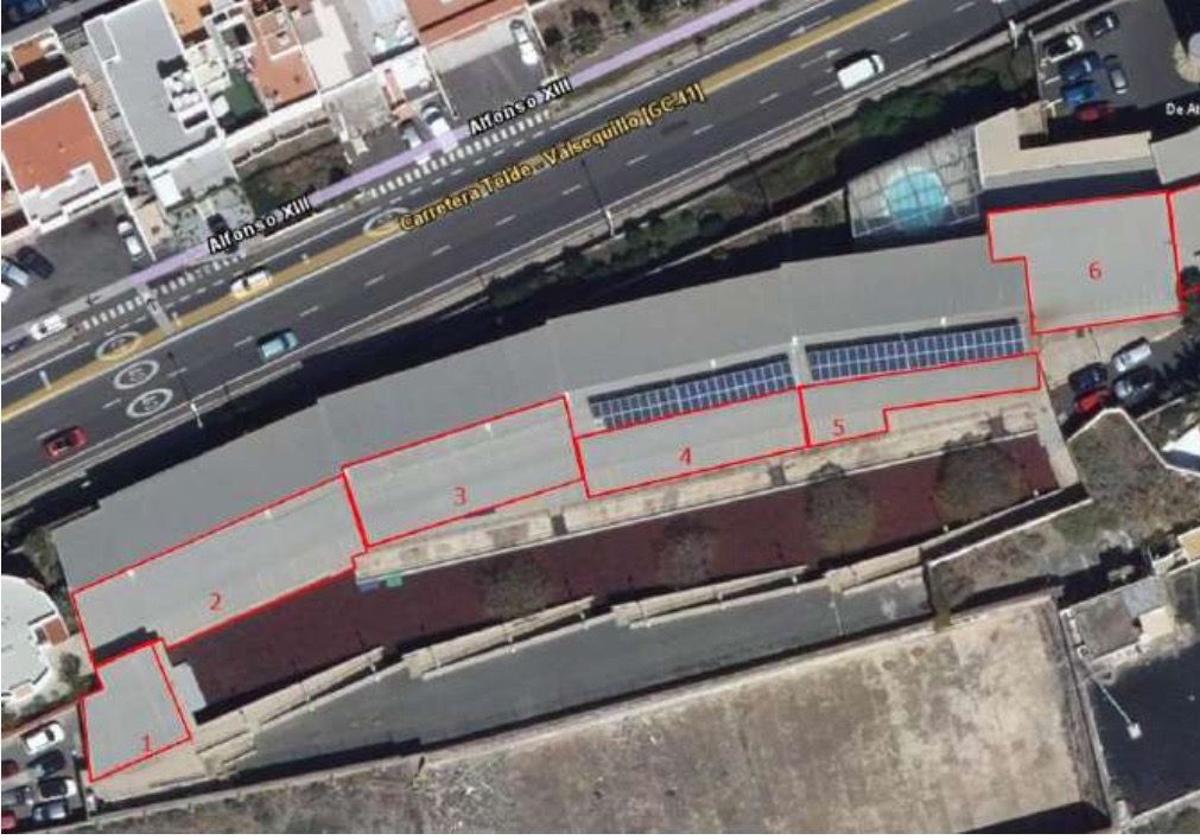 Cubiertas que acogerán la planta fotovoltaica del CADI de San José de Las Longueras.