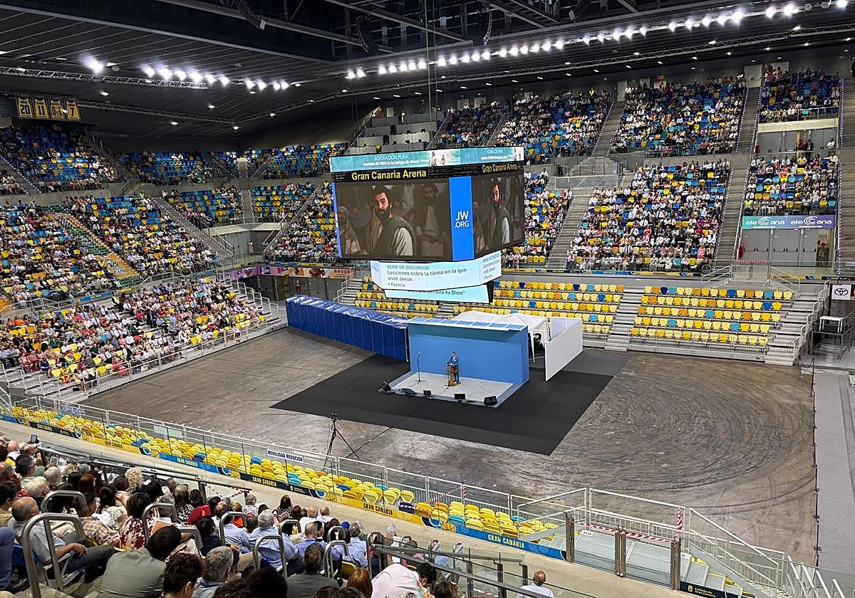 Asistentes este viernes a la primera jornada del congreso.