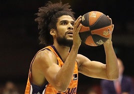 Louis Labeyrie será el próximo en caer.