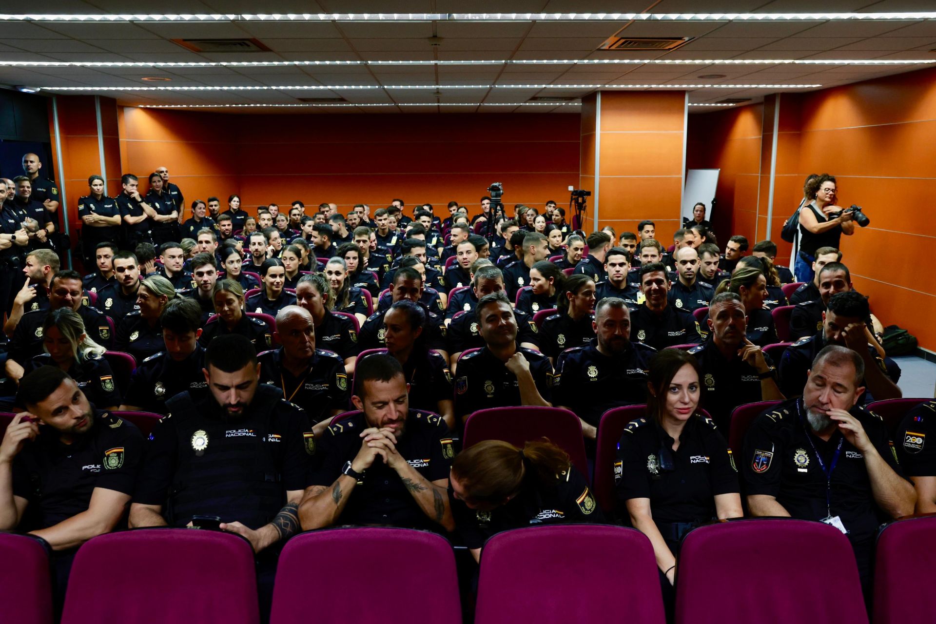 201 agentes de la Policía Nacional en prácticas para reforzar la seguridad en verano en Canarias