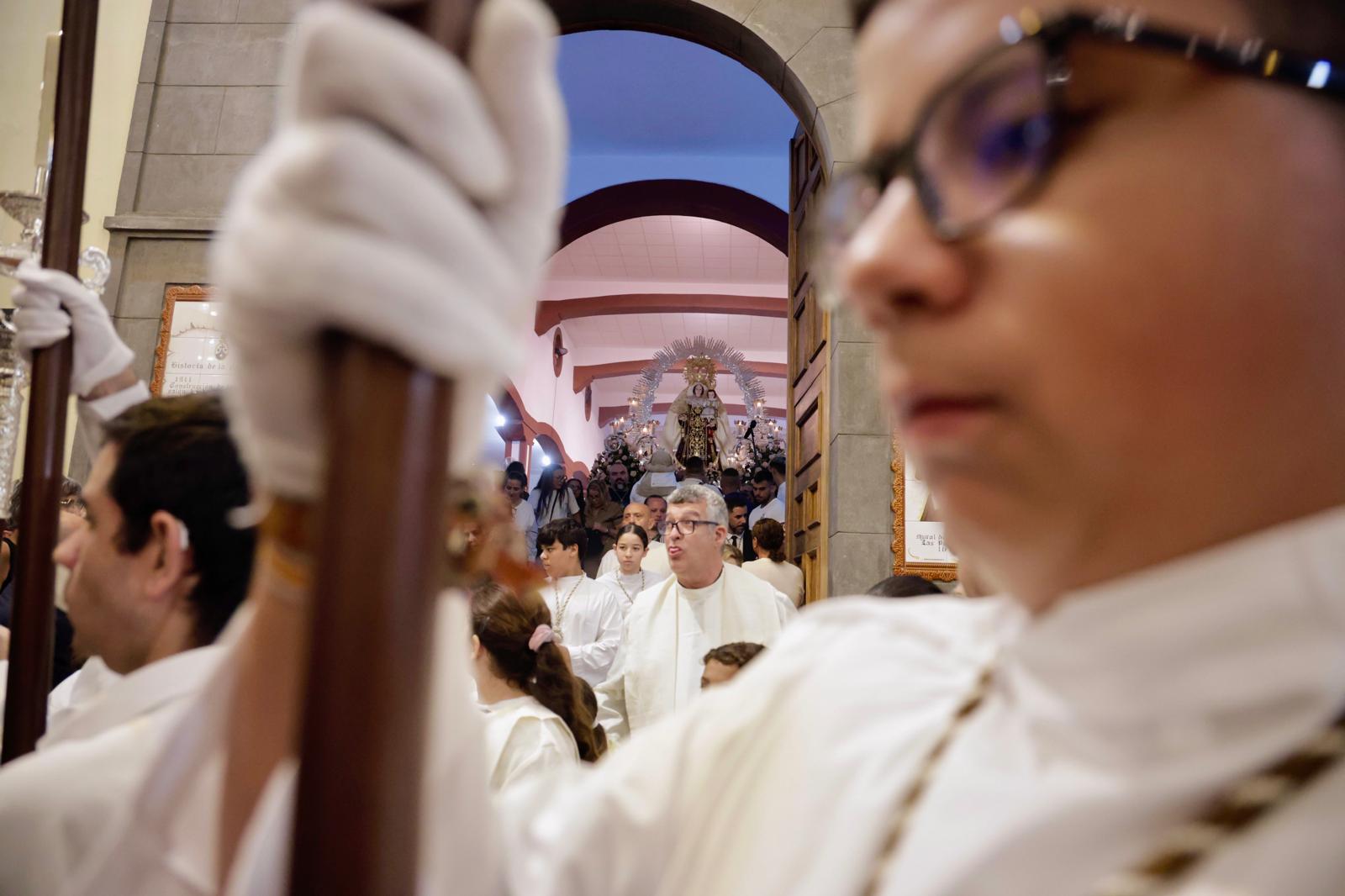 La Isleta se rinde con fervor y devoción a su Virgen del Carmen