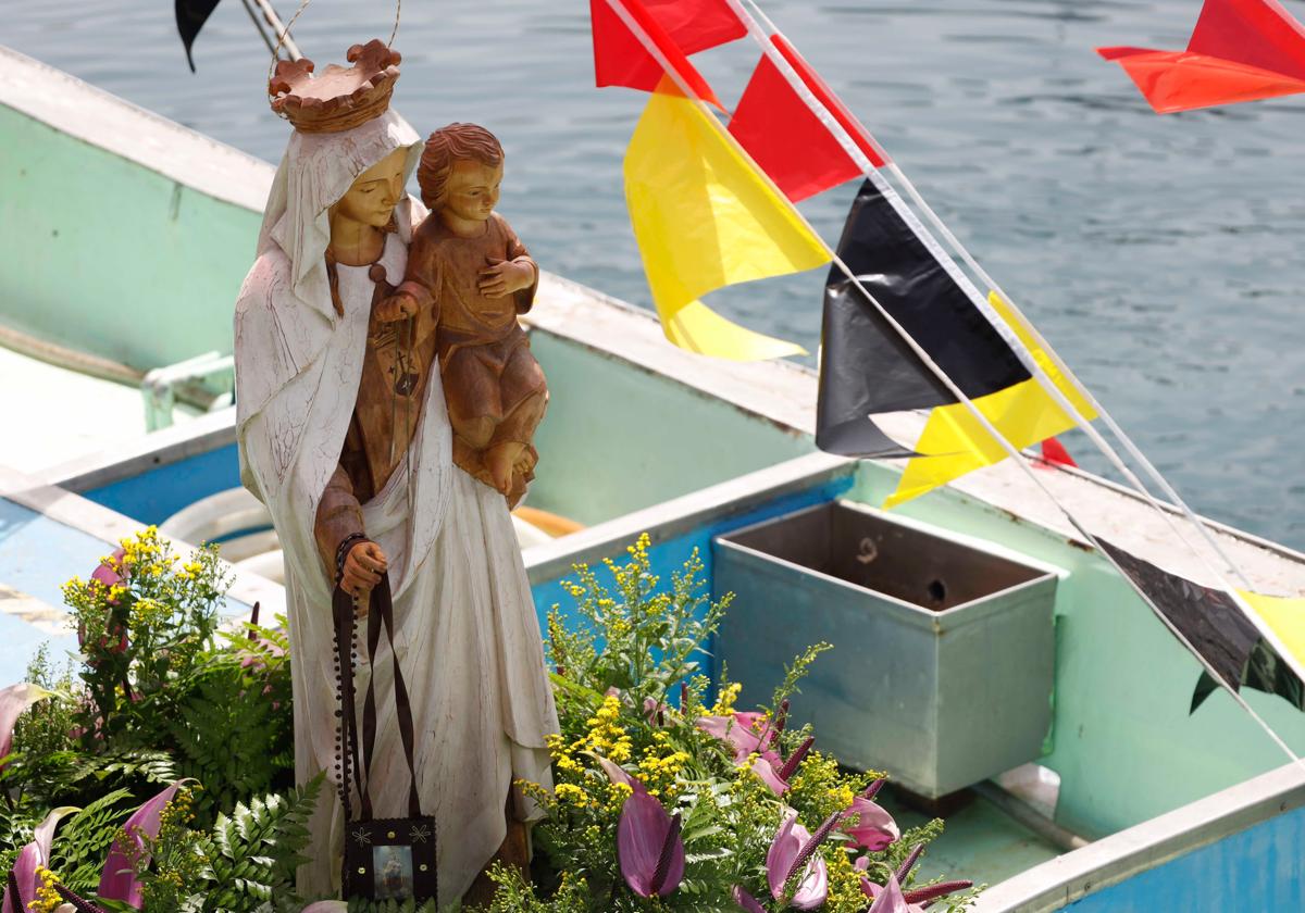 Agaete volvió a celebrar la procesión marinera de la Virgen del Carmen.