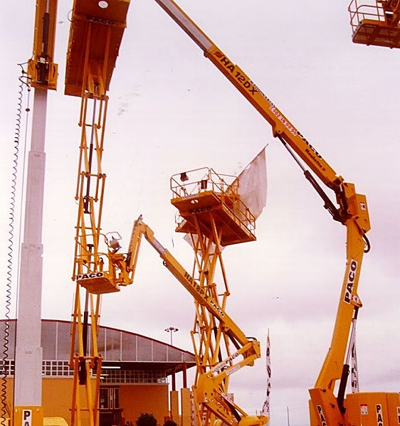 Imagen de archivo de maquinarias de la empresa.