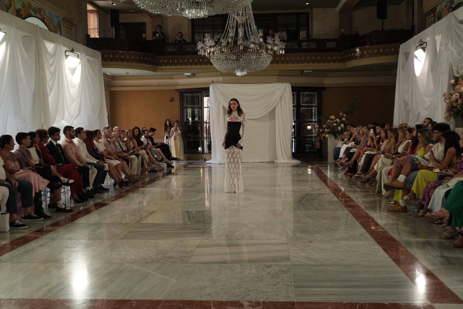 La última jornada de desfiles de Colección Bridal, en imágenes