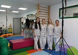 Parte del equipo multidisciplinar de la UAT del Hospital Molina Orosa.