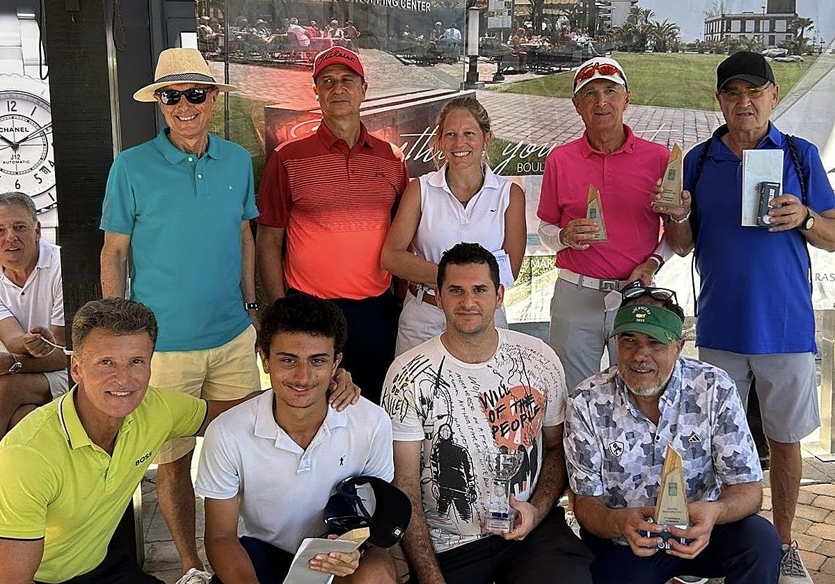 Ganadores de todas las categorías de la competición celebrada este sábado en el Maspalomas Golf.