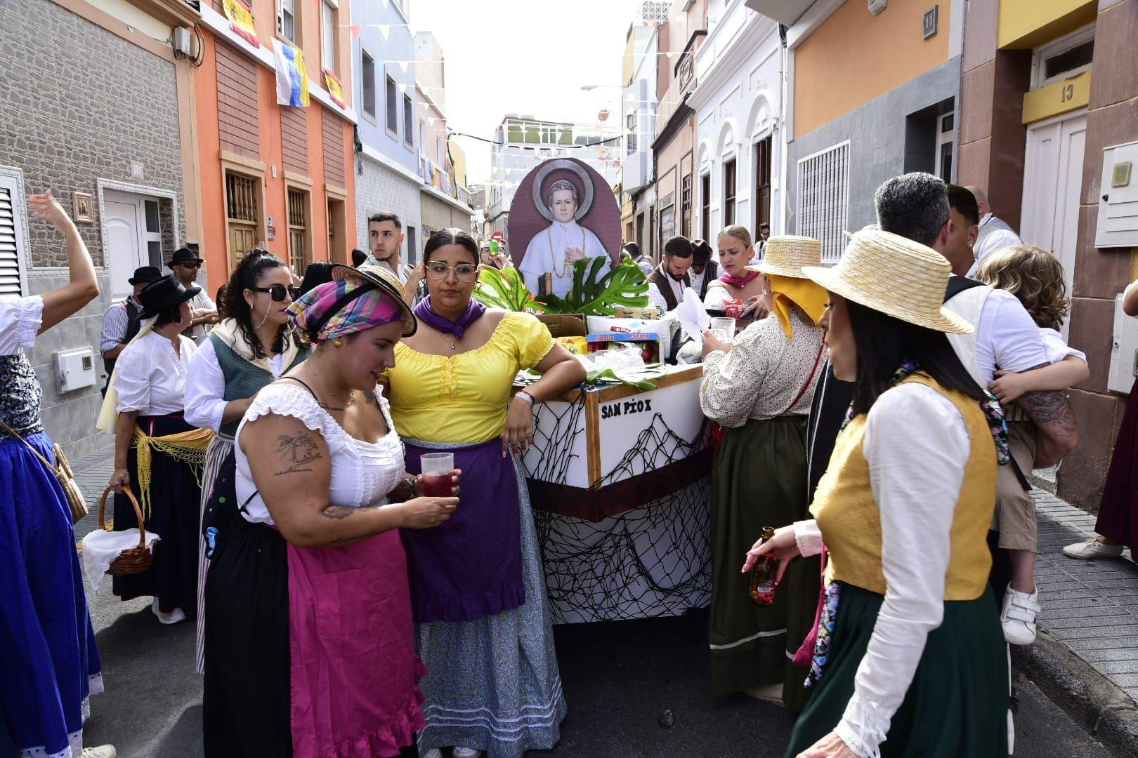 La romería de la Virgen del Carmen en La Isleta, en imágenes