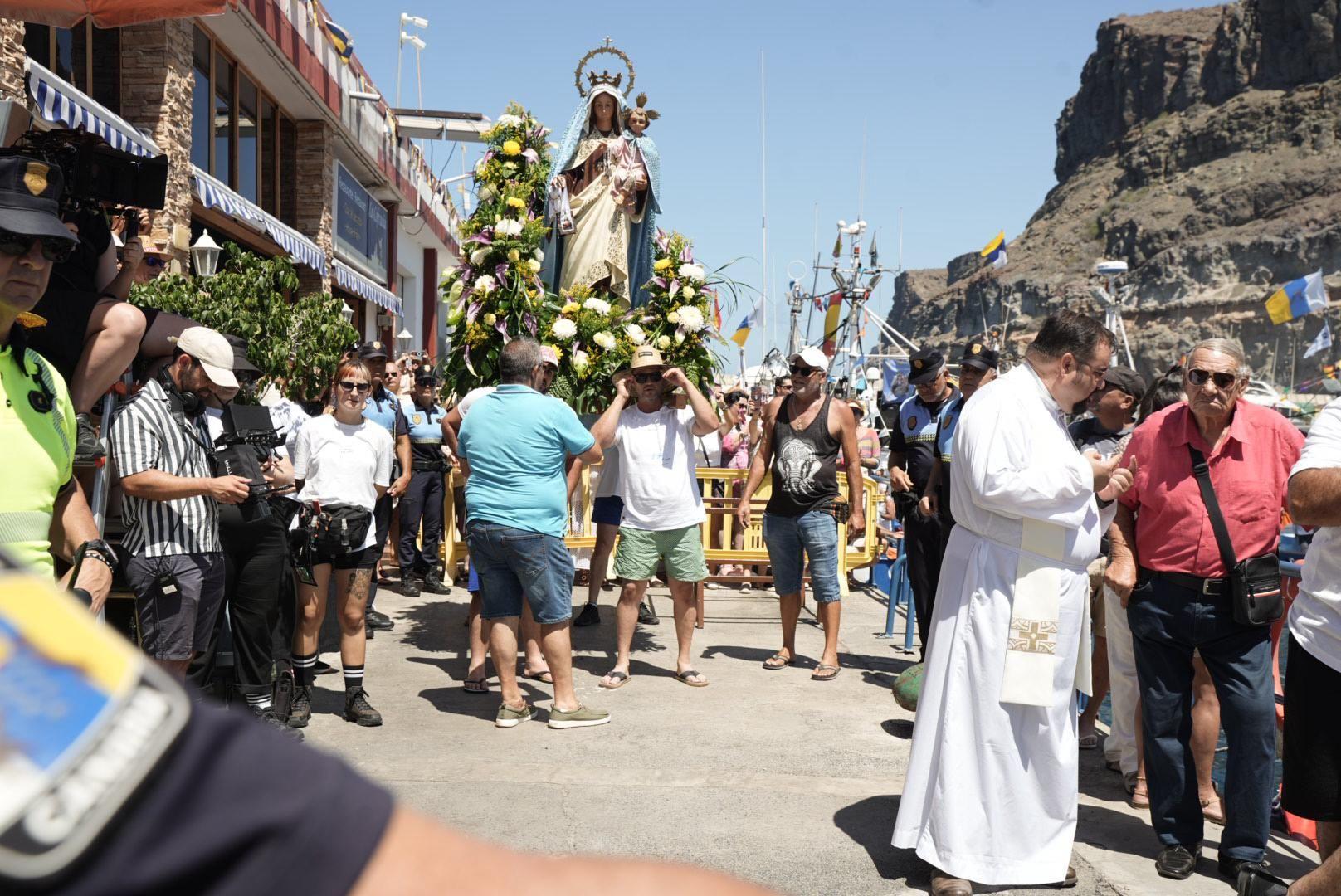 Encuentro de las dos Carmen