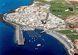 Vista aérea del municipio de Guía de Isora, en Tenerife