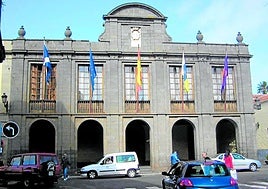 Fachada del Ayuntamiento de San Cristóbal de La Laguna.