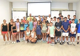 Los convocados a la cita, durante la jornada formativa.