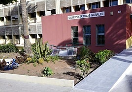 Fachada del CEIP Tomás Morales.