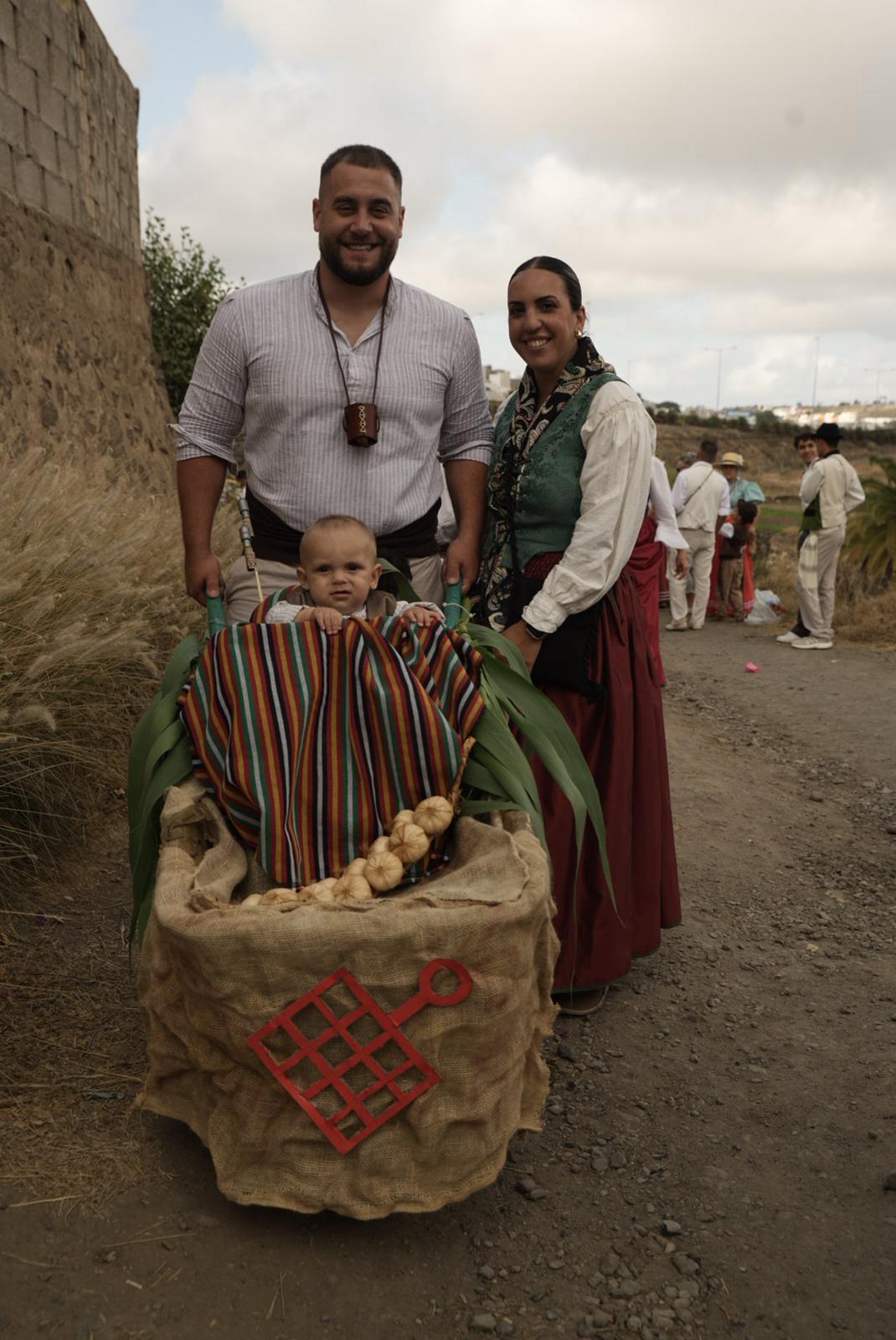 Carretes y romeros por el Camino Viejo de San Lorenzo