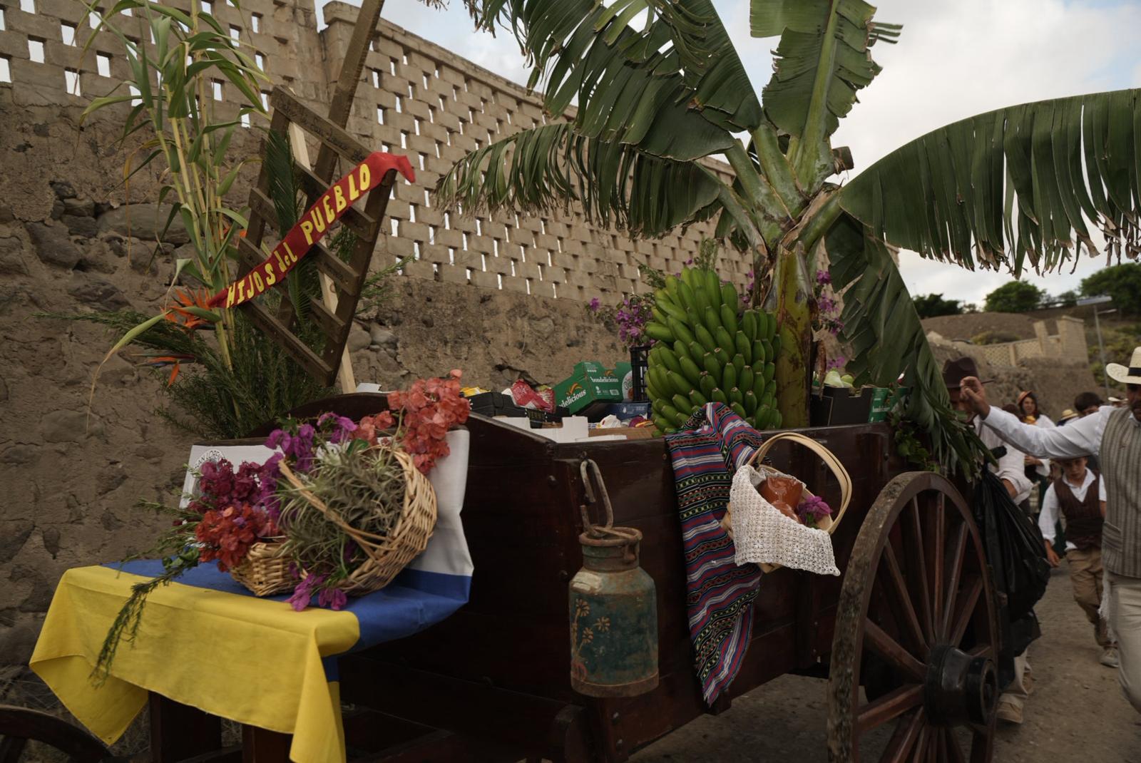 Carretes y romeros por el Camino Viejo de San Lorenzo
