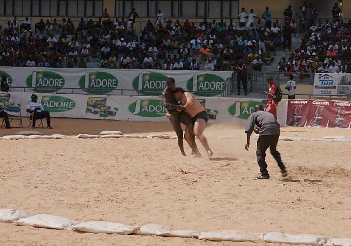 La lucha canaria conquista Dakar en un histórico encuentro cultural y deportivo