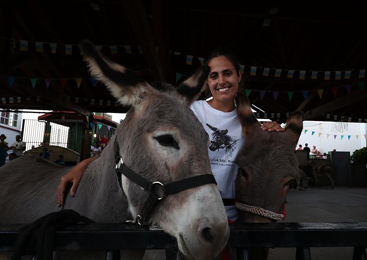 Imagen secundaria 1 - Valleseco celebra este sábado la Noche Mágica del Burro