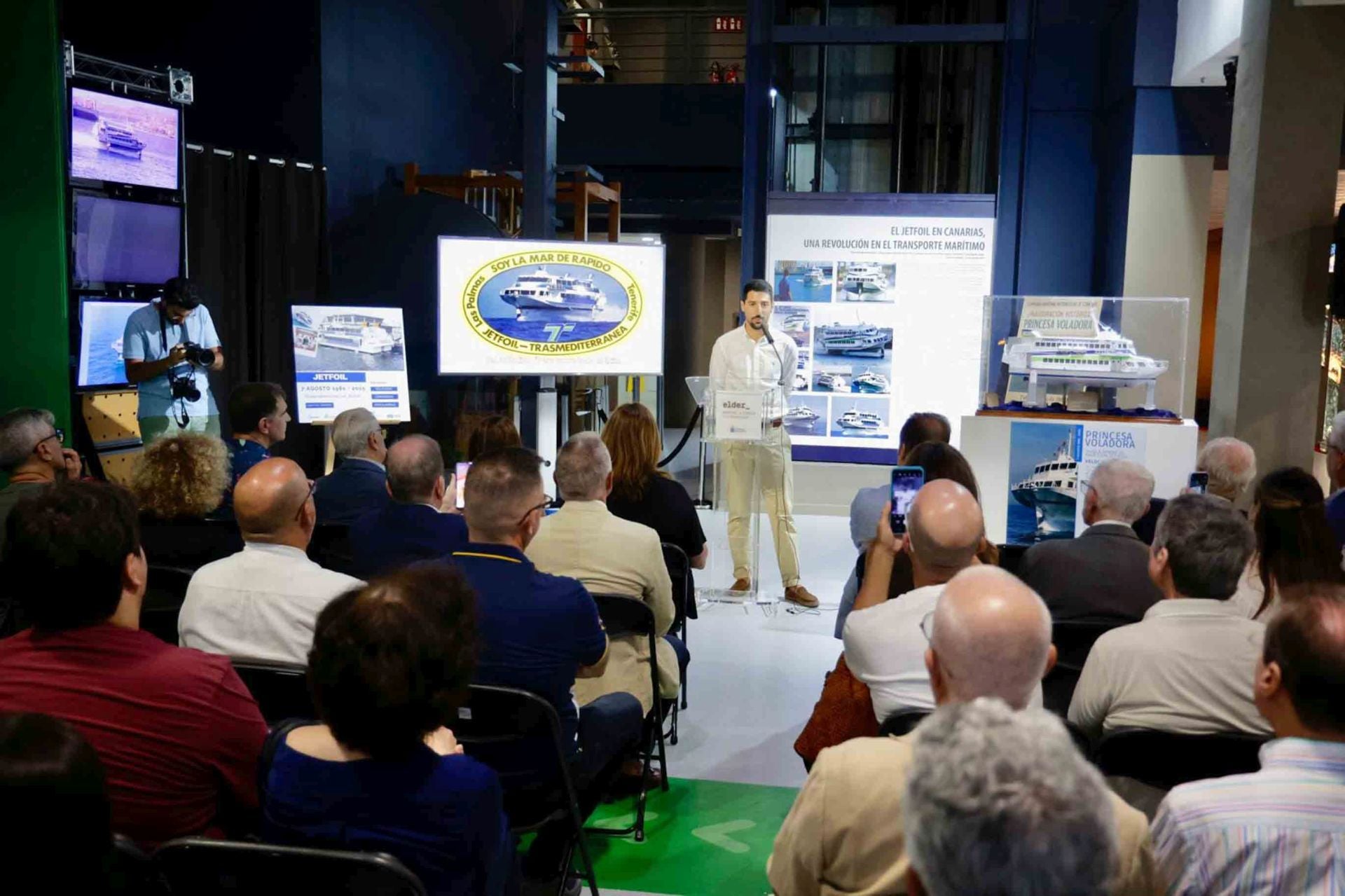 El aniversario del Jetfoil en imágenes