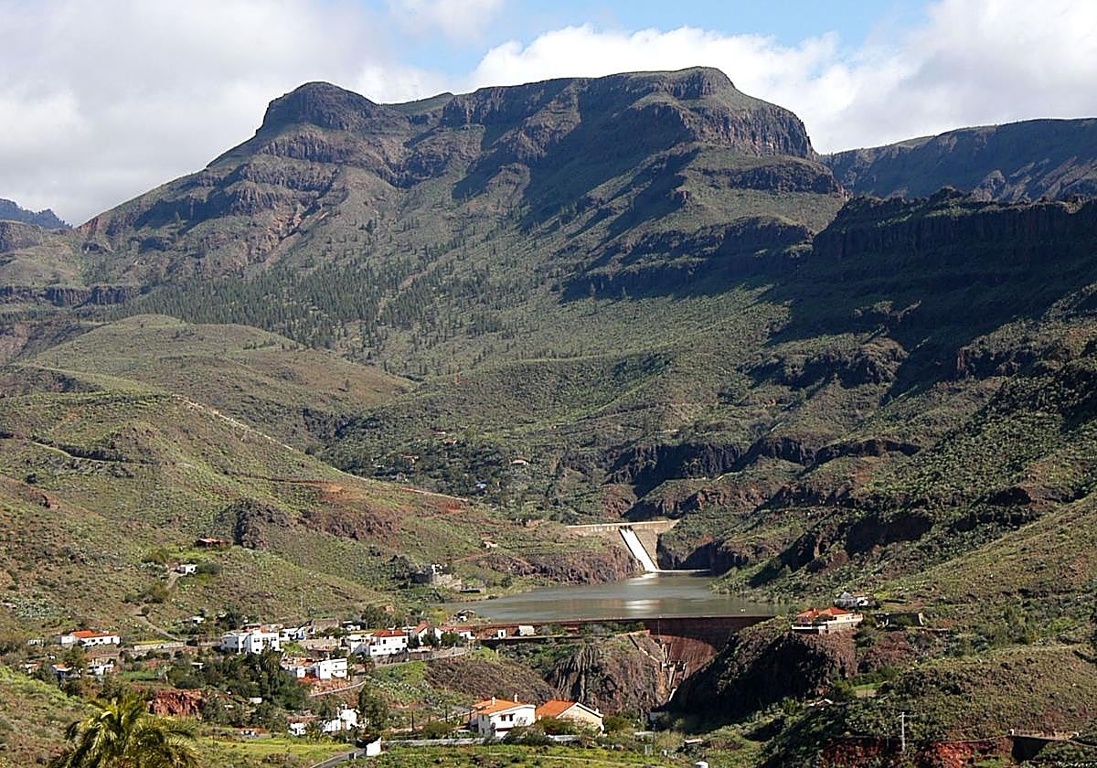 Vista del núcleo poblado de Ayagaures, en las medianías de San Bartolomé de Tirajana.
