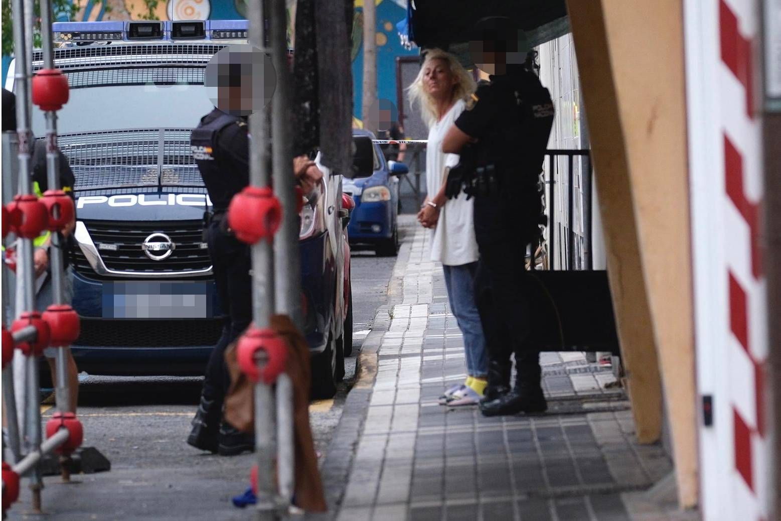 Así fue el registro antidrogas en la calle Molino de Viento