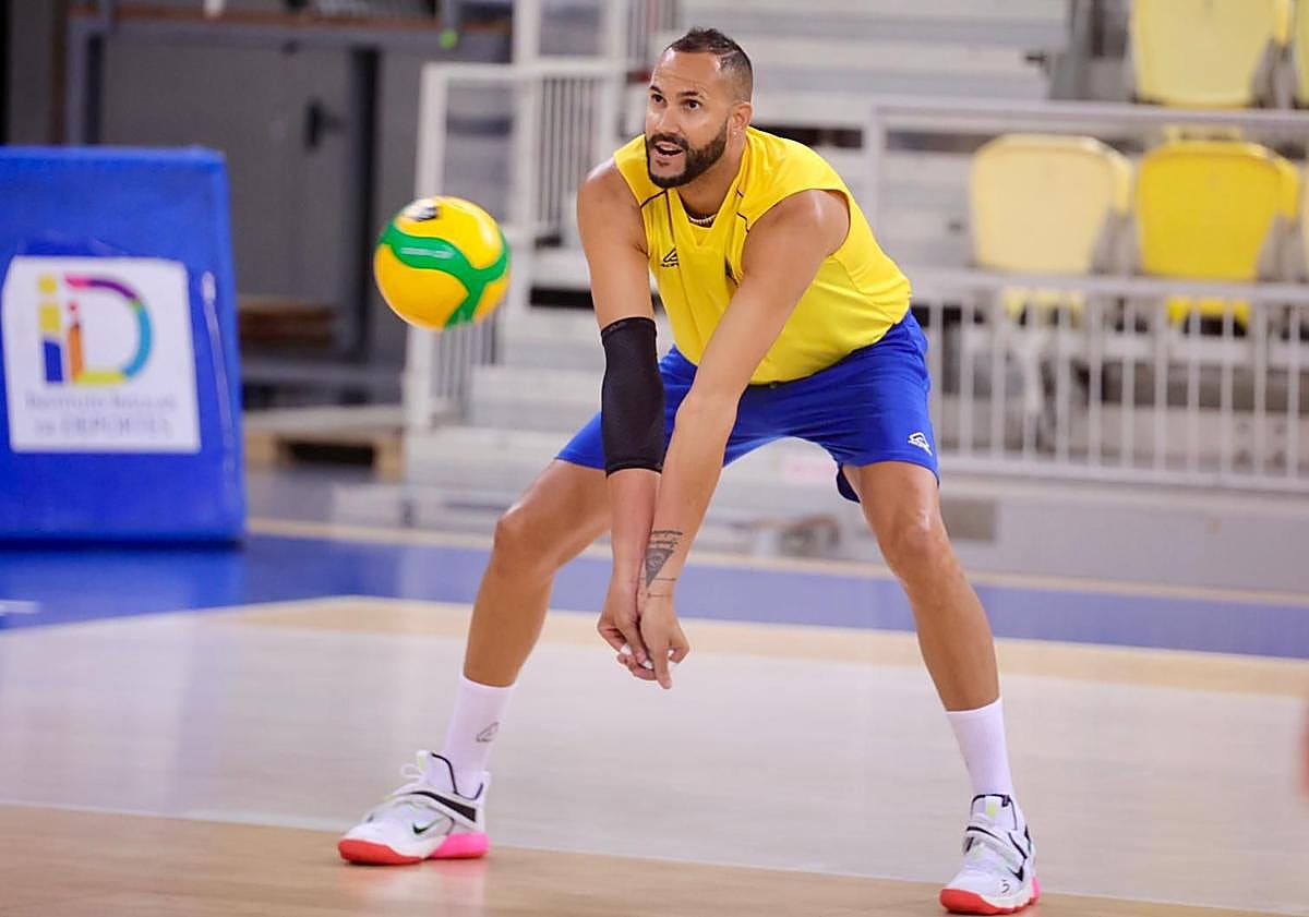 Imagen principal - Arranca el Guaguas 2025-26