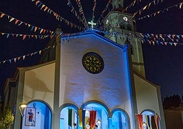 Frontis de la iglesia de San Bartolomé, en Fontanales.