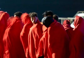 Localizan dos embarcaciones con 66 migrantes en aguas próximas a las islas de Gran Canaria y Lanzarote