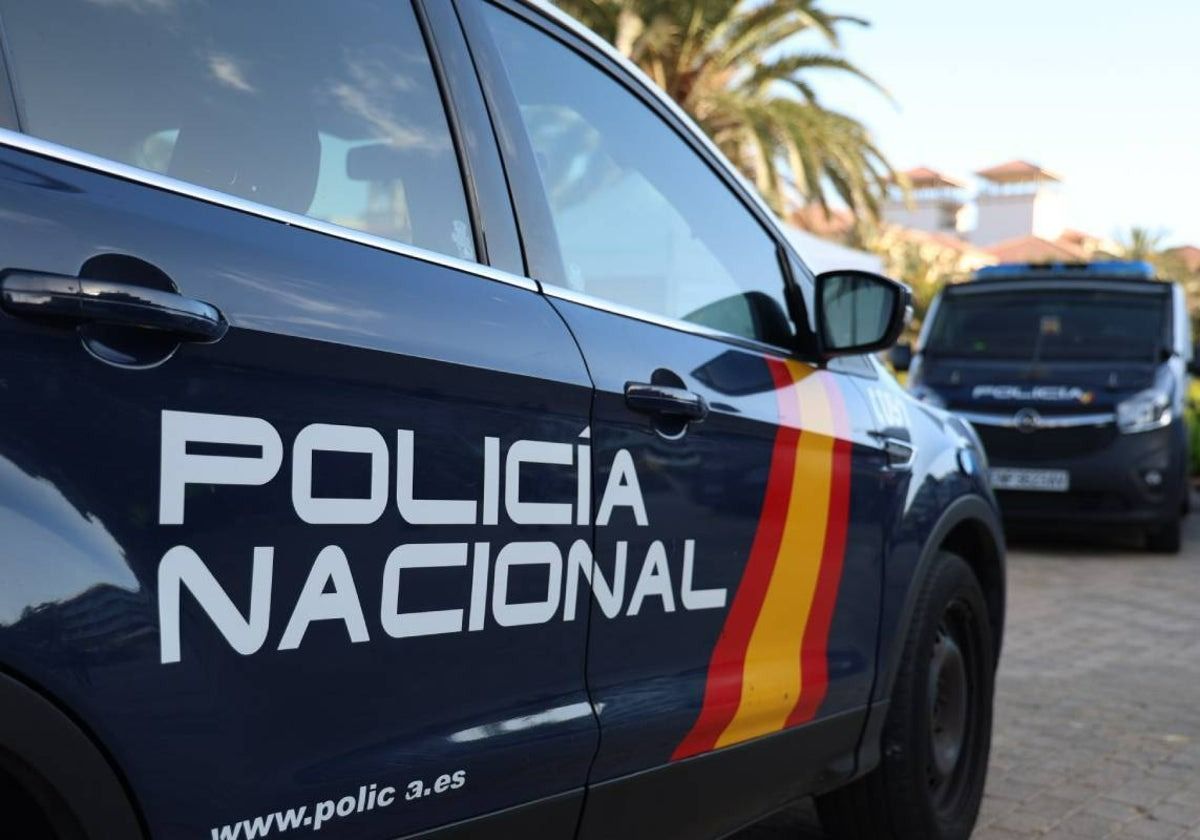 Imagen de archivo de un vehículo de la Policía Nacional.