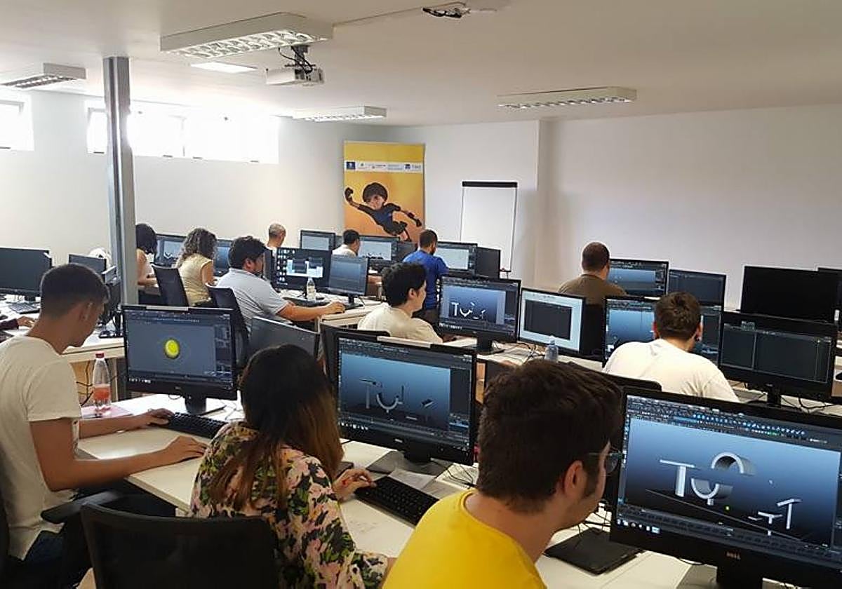 Imagen de archivo de una acción formativa que no guarda relación con la información.