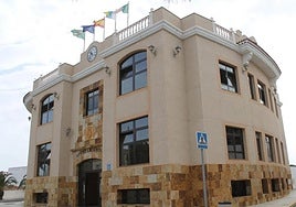 Fachada del Ayuntamiento de Antigua.