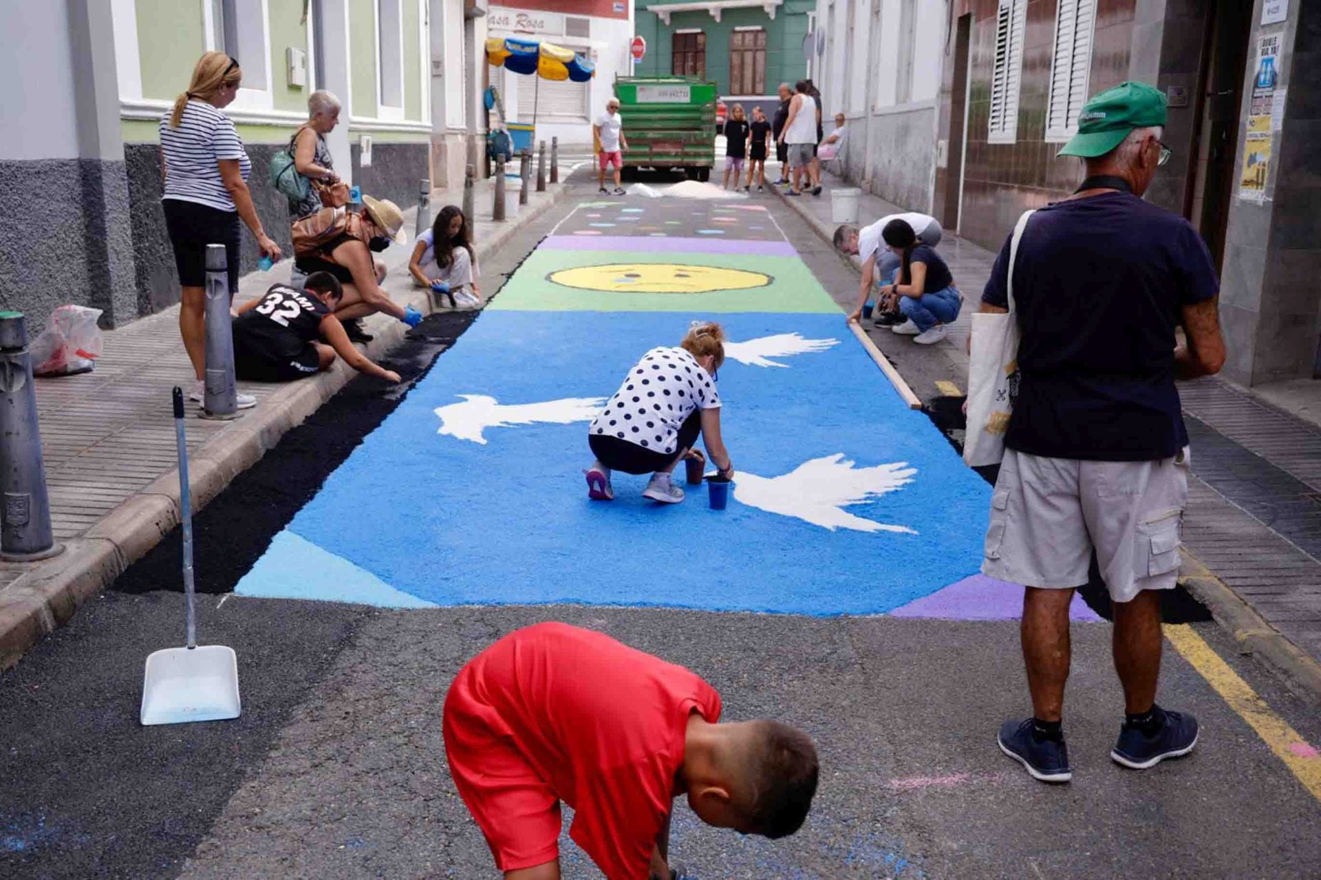 Alfombras para celebrar las fiestas de San Pío X en La Isleta