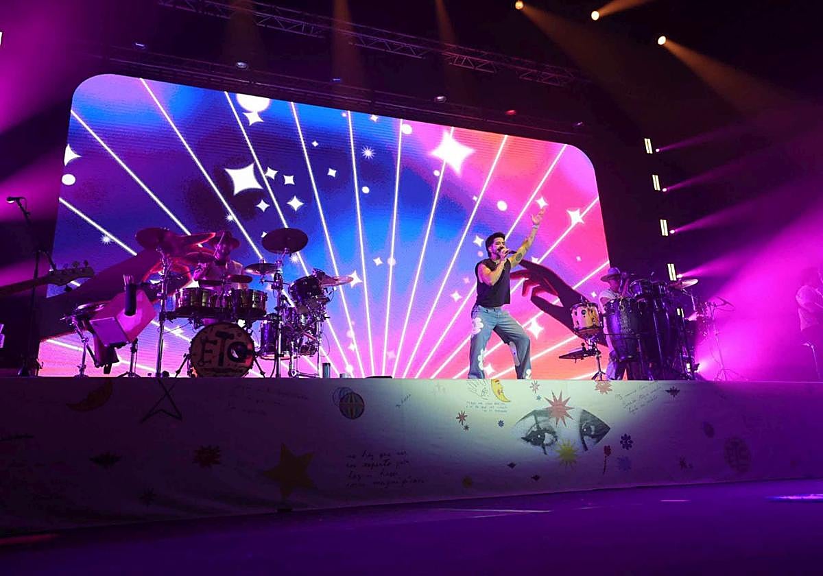 Camilo conquista a &#039;La Tribu&#039; en el Gran Canaria Arena