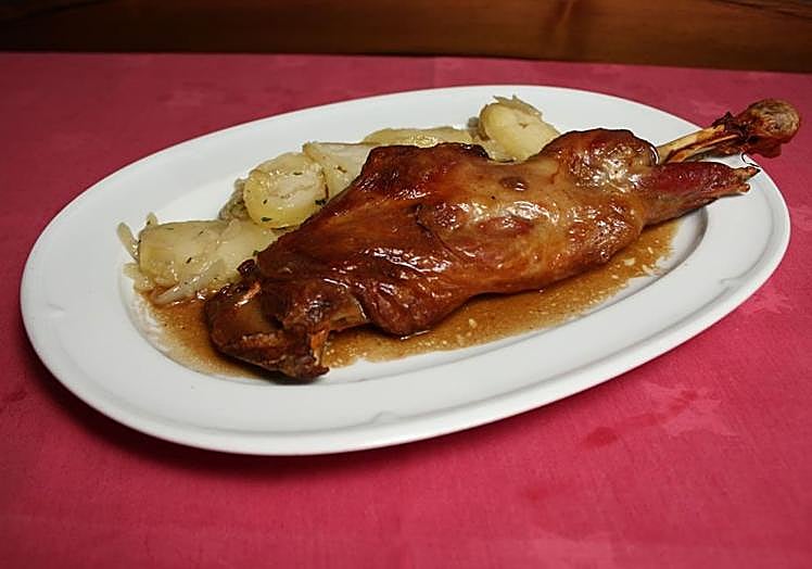 Cordero lechal del restaurante Gambrinus.