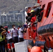 Imagen de la llegada de los migrantes rescatados a Arguineguín.