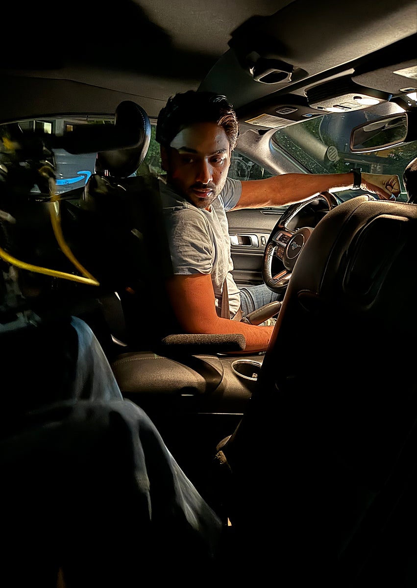 Imagen secundaria 1 - Imágenes del rodaje de 'The Goodbye'.