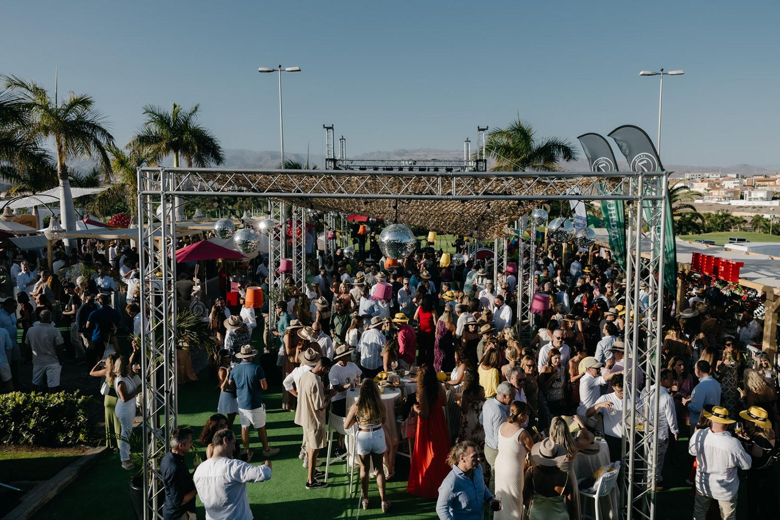 Momentos de la edición del pasado mes de julio inspirada en Alicia en el País de las Maravillas.