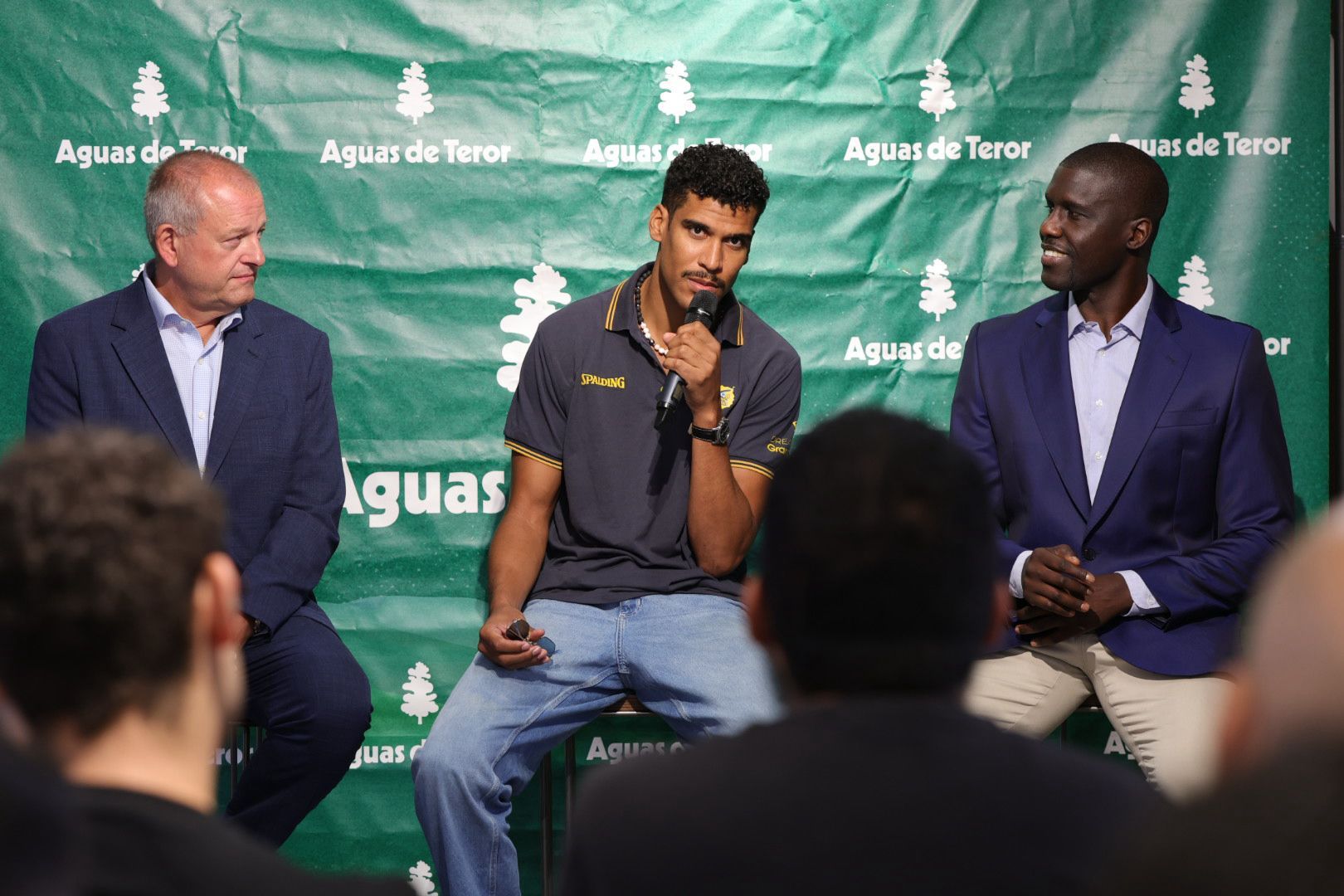 Labeirye ya piensa en amarillo