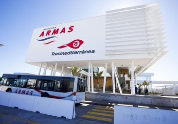 La plantilla de la naviera Armas «inquieta» por la falta de información sobre la venta a Baleária