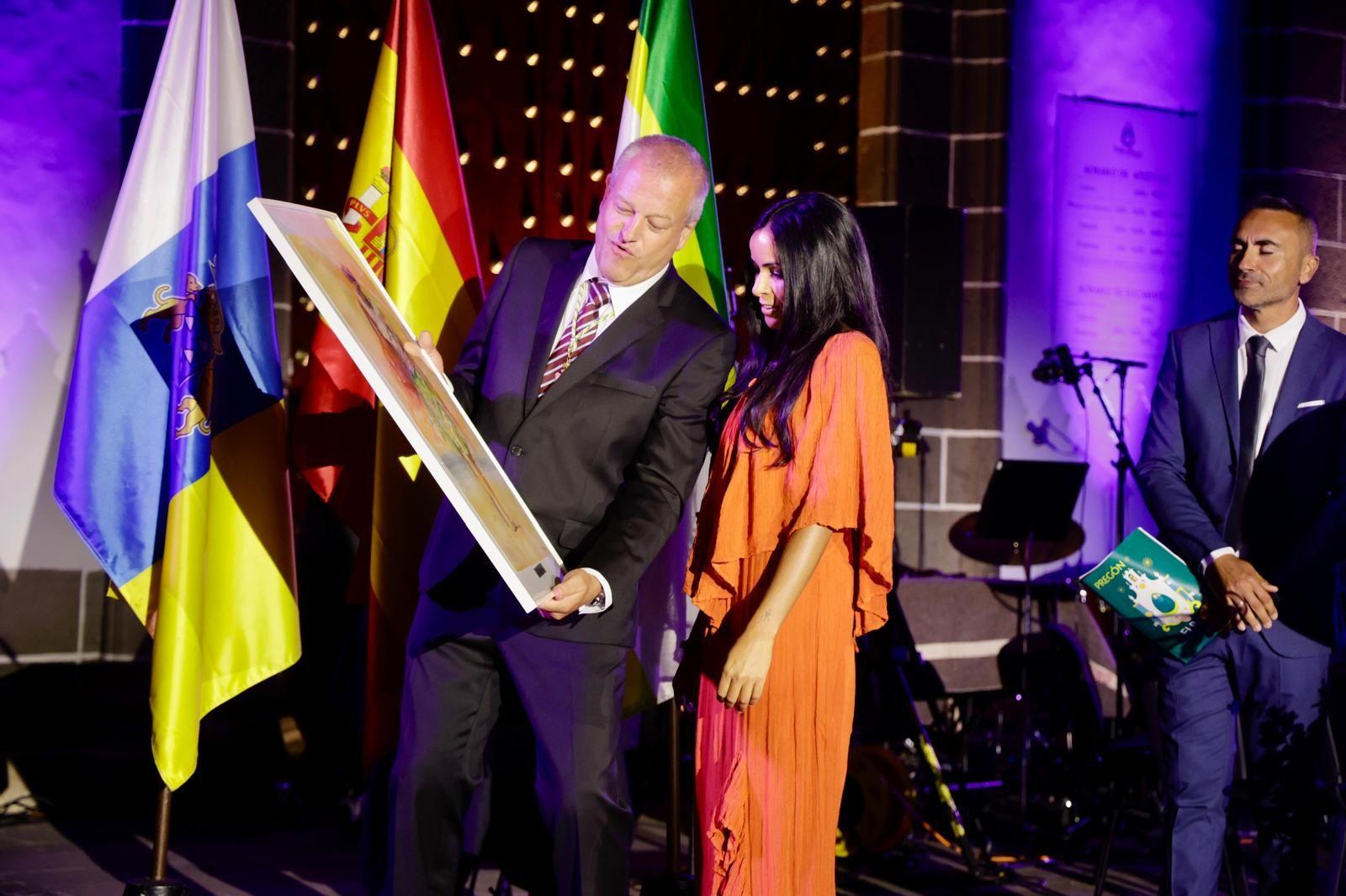 Raquel del Rosario pregona las Fiestas del Pino 2025