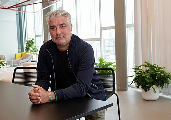 Imagen de Víctor Afonso en la redacción de CANARIAS7.