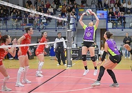 El pabellón Miguel Solaesa acoge una vez más el Torneo Internacional Isla de Gran Canaria.