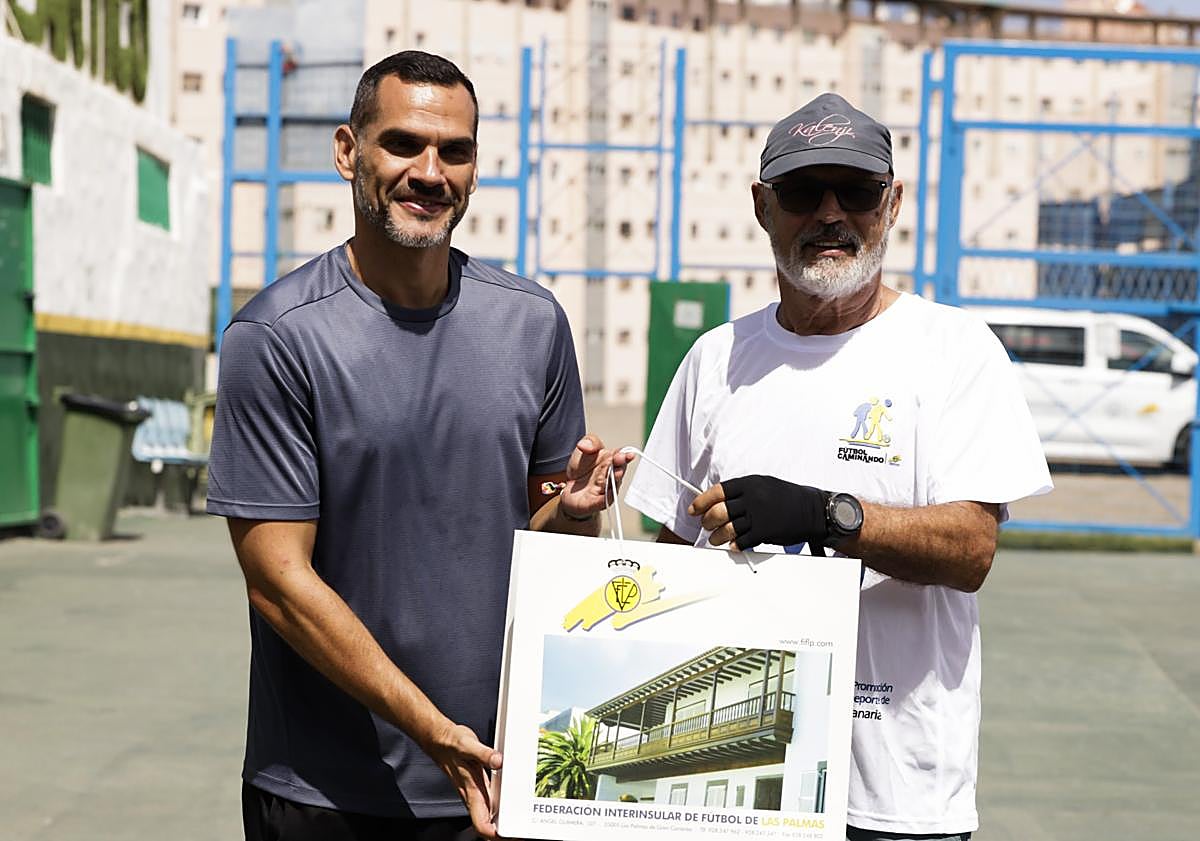 Imagen principal - Gran éxito del encuentro &#039;Hoy me llevas tú&#039; de la Fundación Canaria de la FIFLP