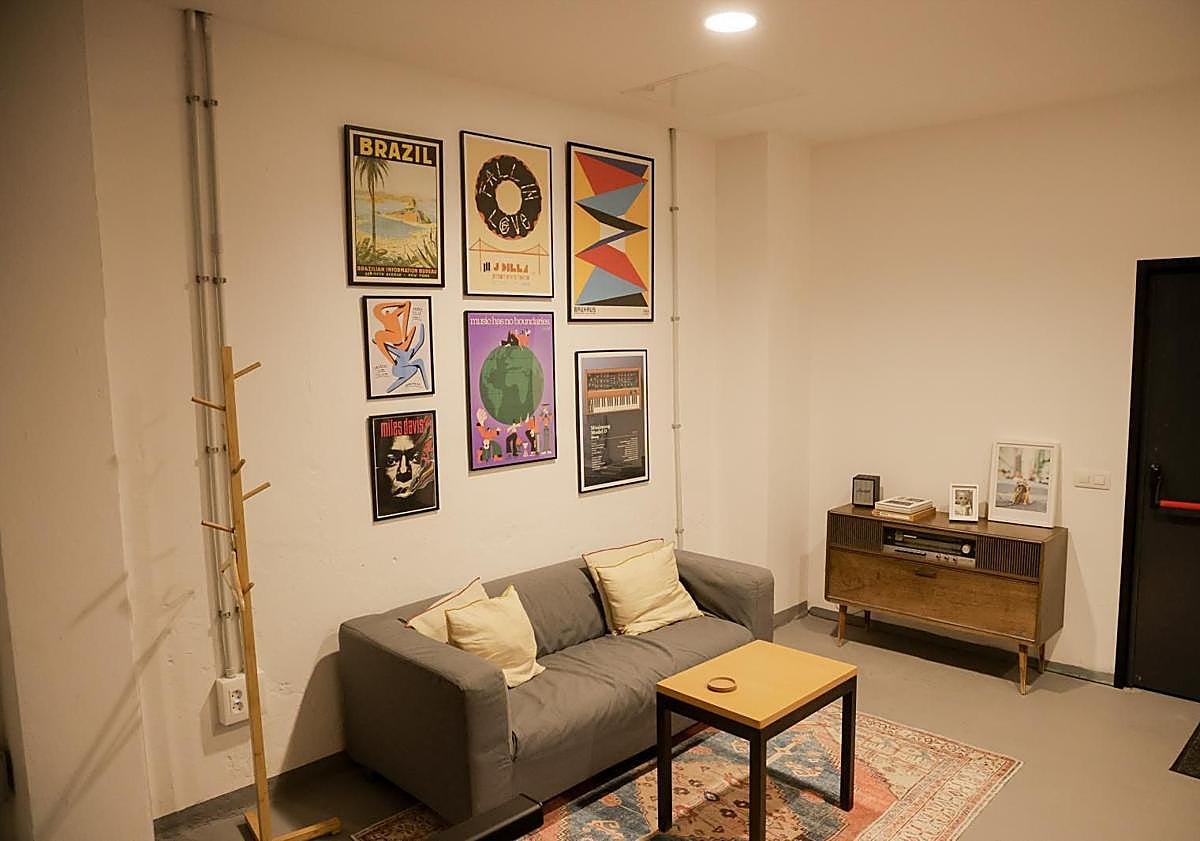 Imagen principal - Distintas imágenes del interior de Siroco.