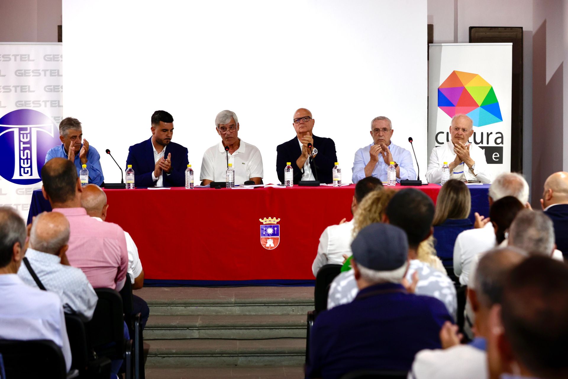 Presentación del libro &#039;Desde el Terrero con Dignidad&#039;