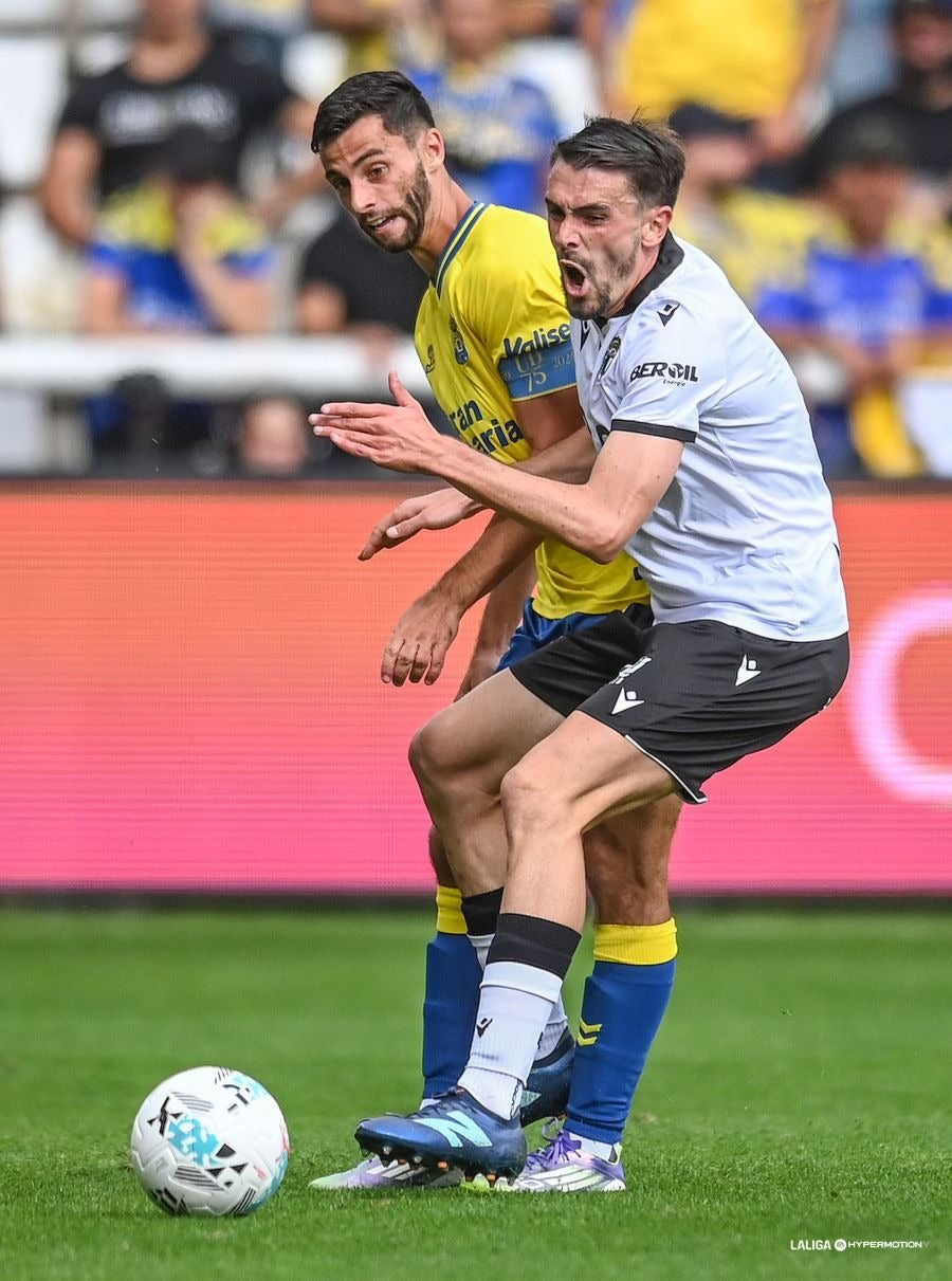 Las mejores imágenes del duelo Burgos-UD Las Palmas