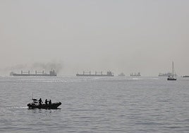 Imagen de archivo de una jornada de calima en la capital grancanaria.