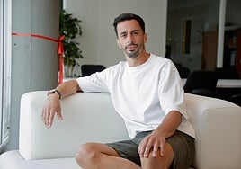 Hernán Santana en la redacción de CANARIAS7.