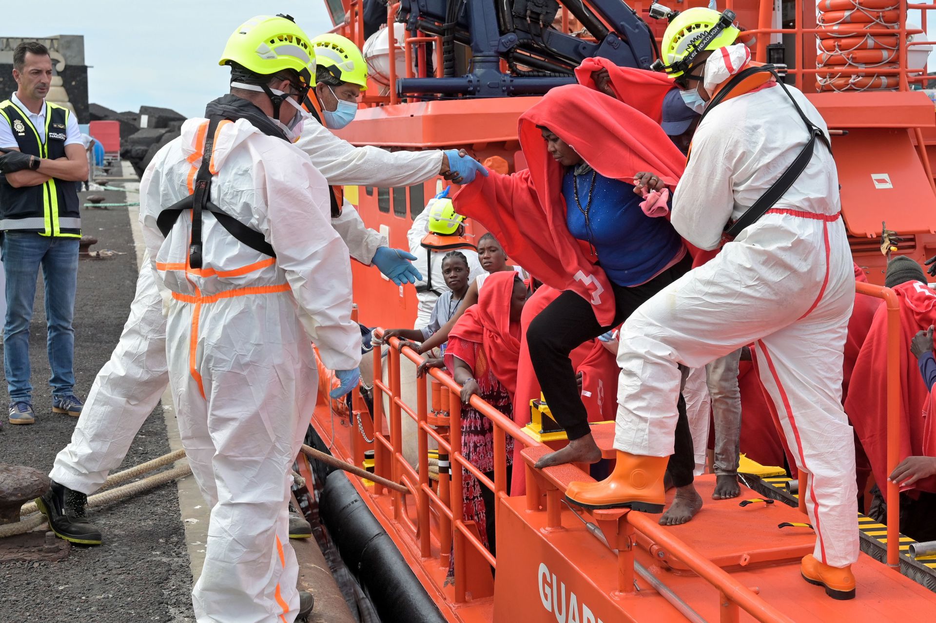 Imagen de archivo de la llegada de personas migrantes a las costas de El Hierro.