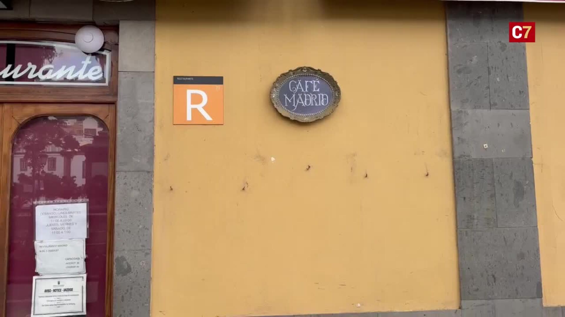 El ayuntamiento precinta el café Madrid