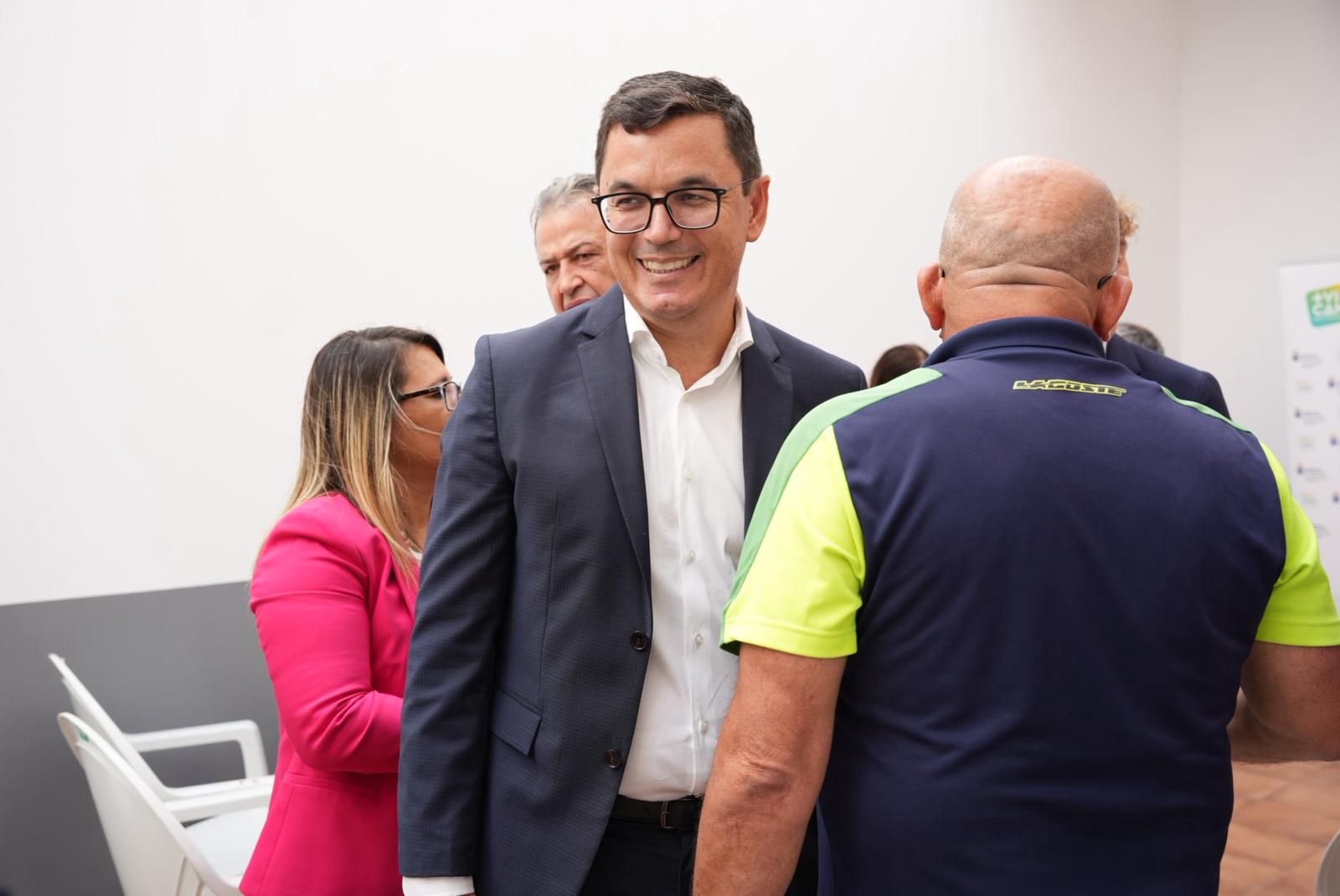 El Gobierno de Canarias entrega un nuevo lote de viviendas en Ingenio